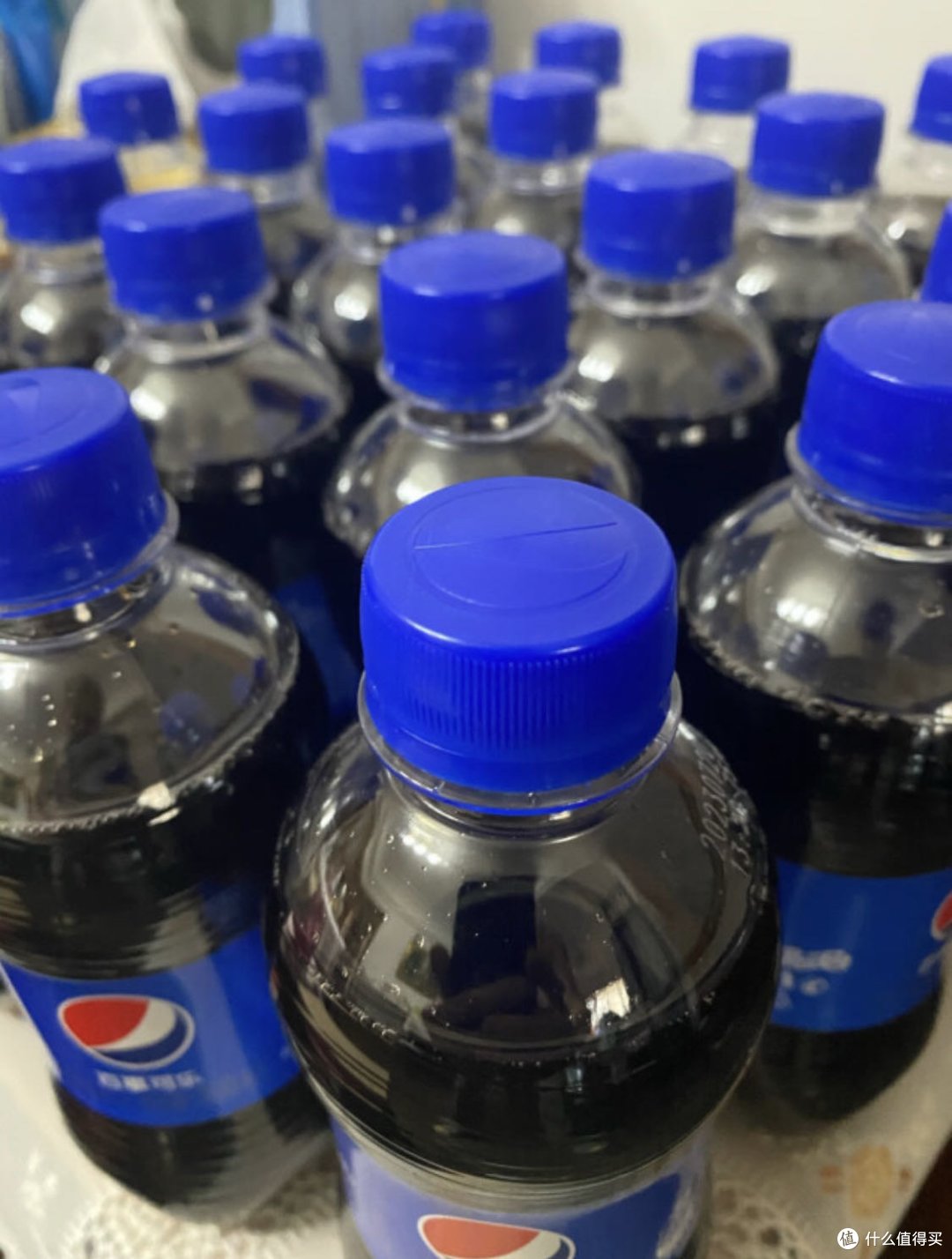冰镇百事可乐碳酸饮料