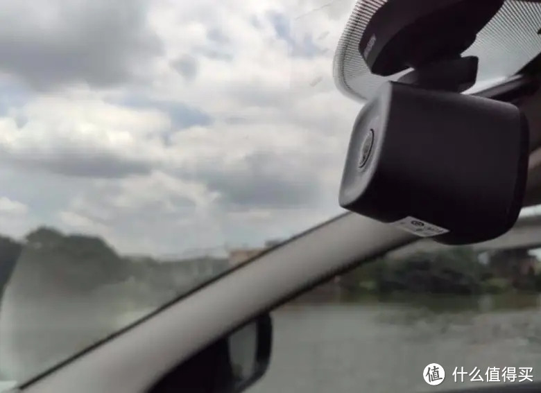 海康威视F6行车记录仪测评，智能AI，为轻松驾驶而生