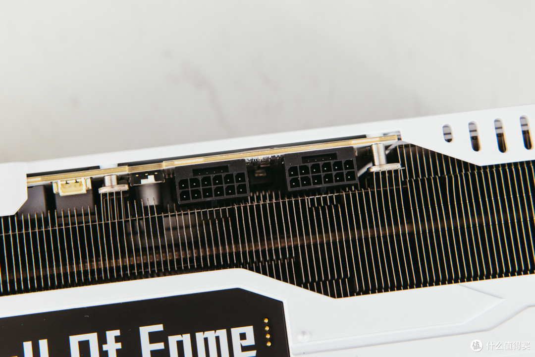 用4090名人堂装台有意思的主机,ROG Z790A吹雪+Abee 像素机箱装机分享