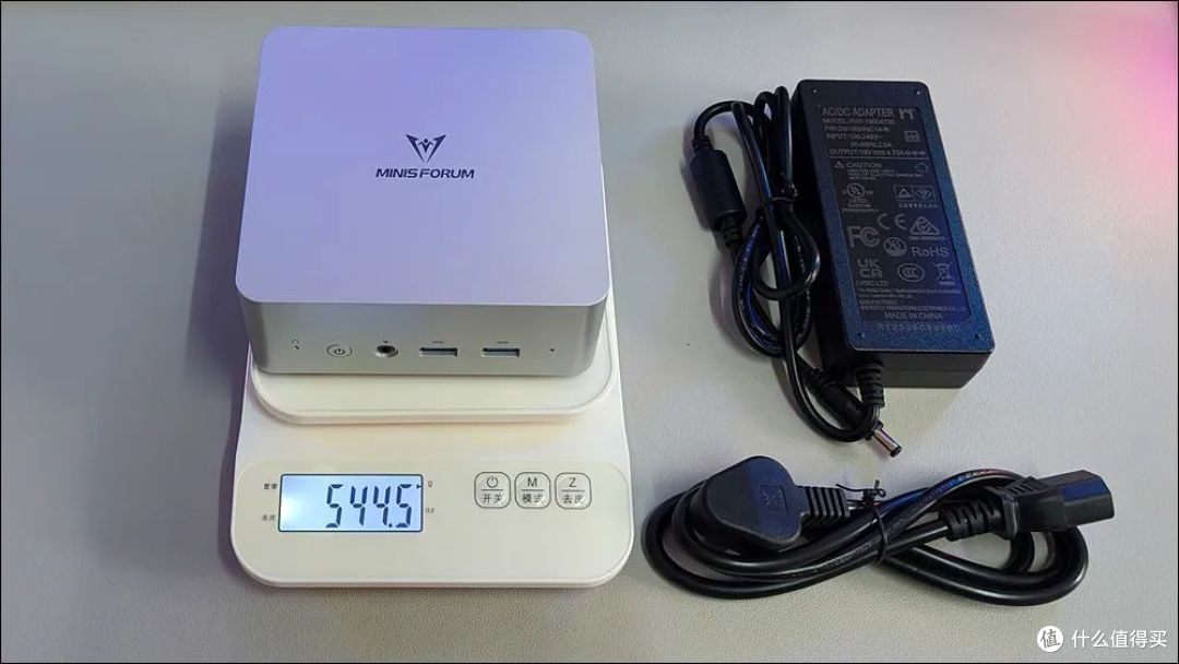 铭凡UN1245迷你主机评测 1580元就有12代酷睿标压处理器？！