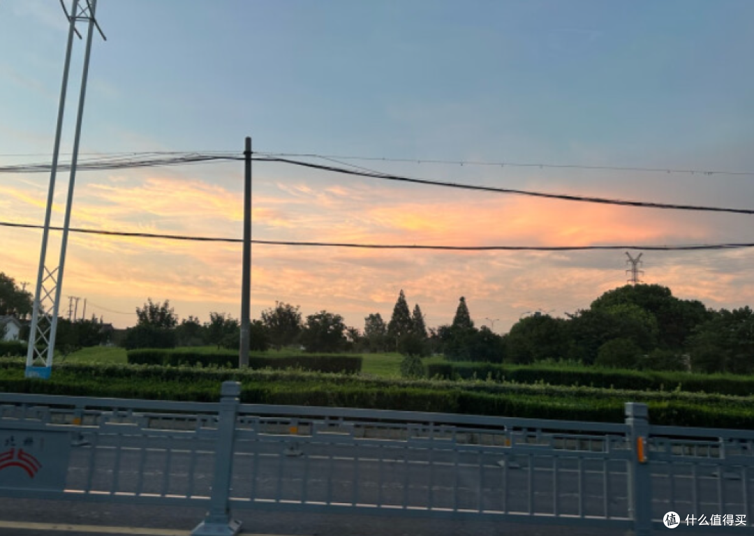 天玑8200-Ultra+LCD屏，2023上半年重磅手机，替大家实测后得出结论
