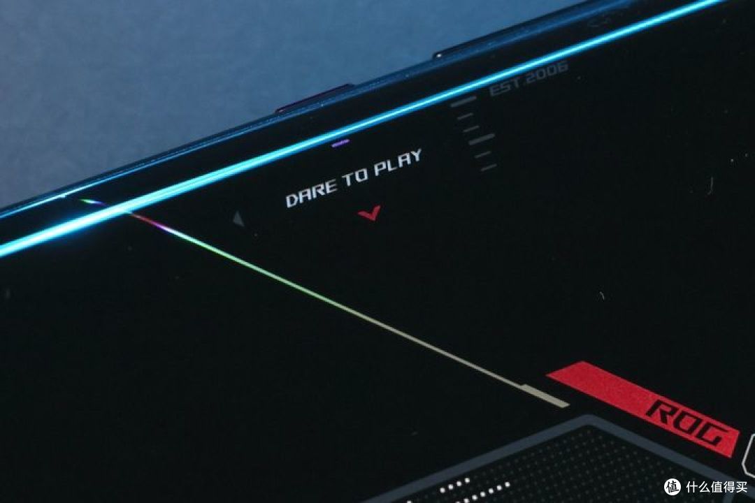 最强旗舰ROG Phone 6降临,集酷炫、强悍硬实力于一身的电竞娱乐手机