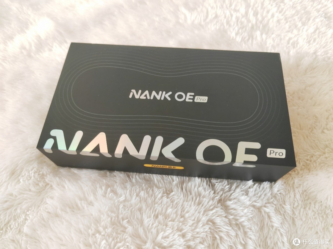 南卡OE Pro:开放式耳机的零压舒适体验