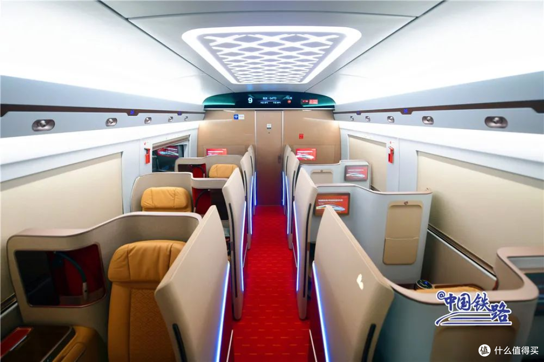 >国内旅游>国内出行交通>文章详情>图源 中国铁路座位号位于座位上方