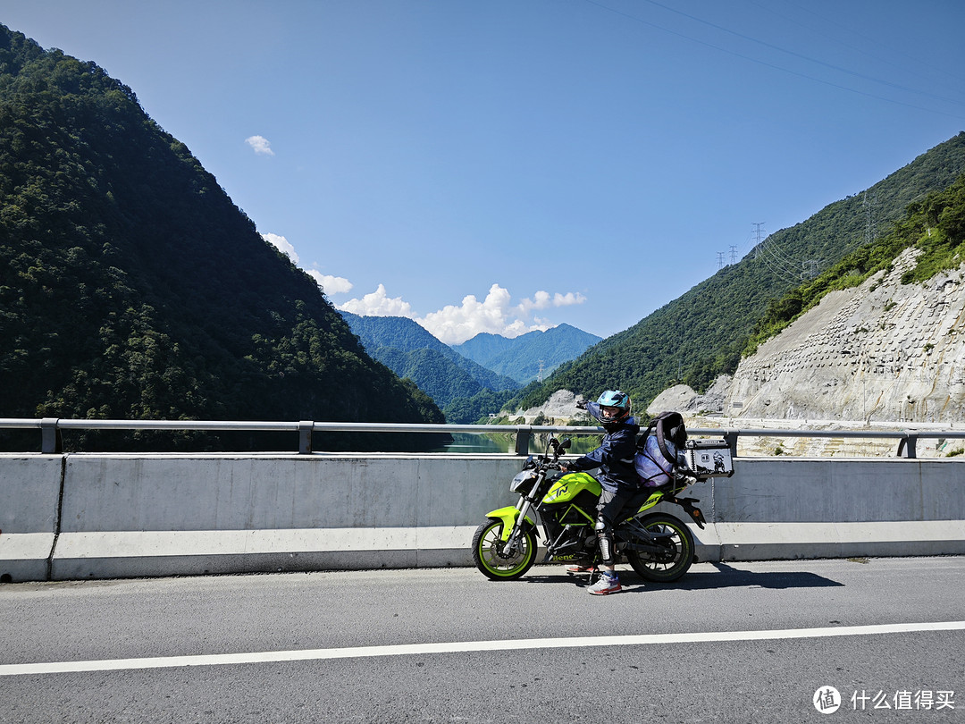 旅游篇二:第一次川西摩旅之路