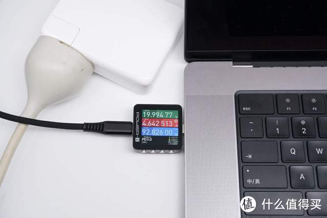 评测荣合电子60W、100W充电线:主打 PD 快充功能,彩虹配色更个性