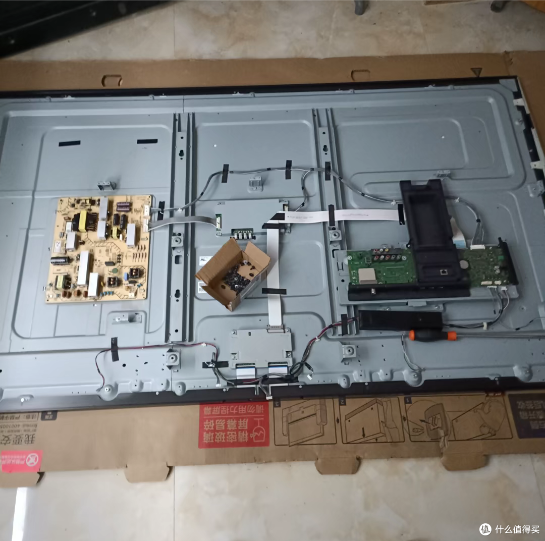 液晶电视黑屏了自己怎么在家维修?