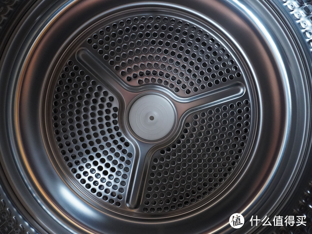 海尔双擎热泵干衣机怎么样？海尔（Haier）晶彩干衣机EHGS100MATE7SU1开箱实测