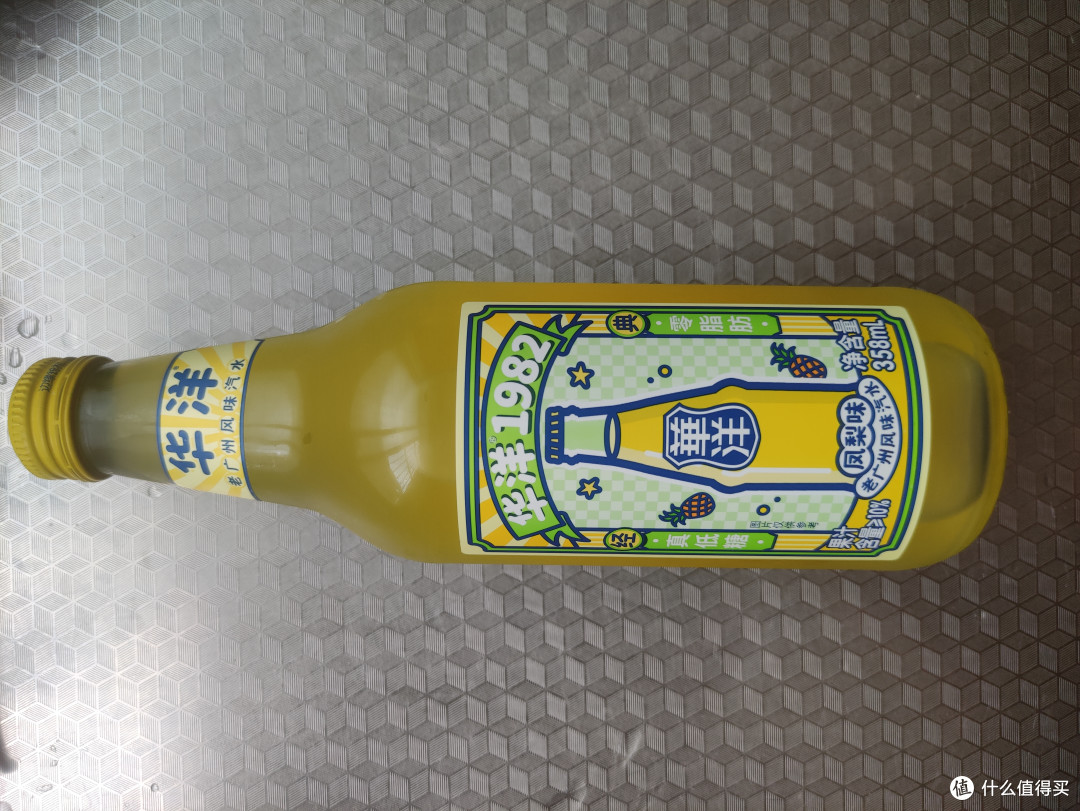 华洋汽水凤梨味开箱分享