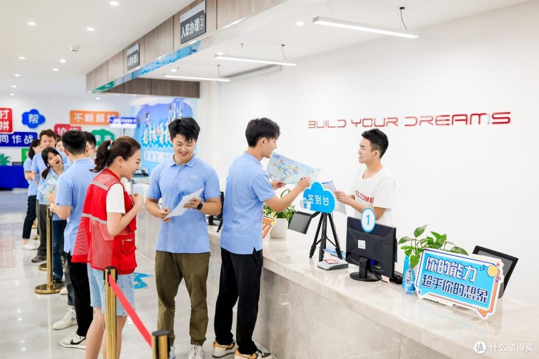 3.18万名应届生陆续入职!比亚迪与年轻人共赴新能源发展新未来