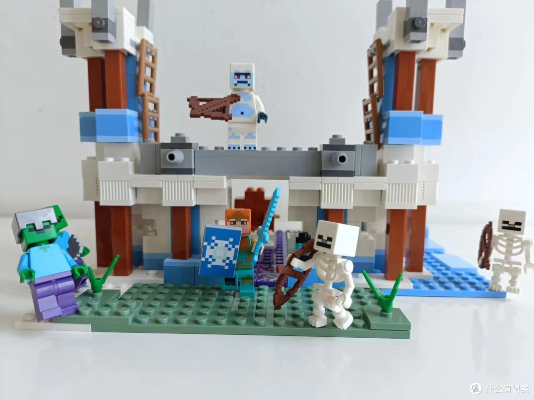 坏雪帮你省钱啦试玩乐高我的世界21186冰雪城堡