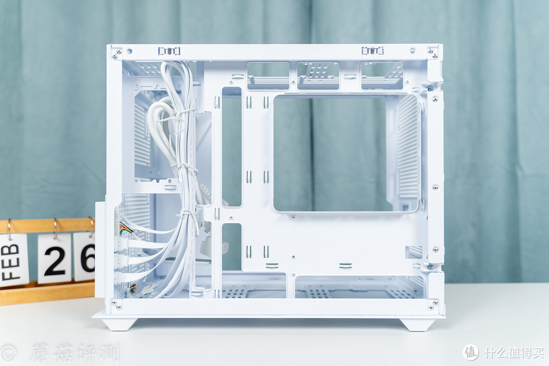 空间设计再升级，拼搭灵活更方便，先马趣造2桌面mATX小机箱 评测