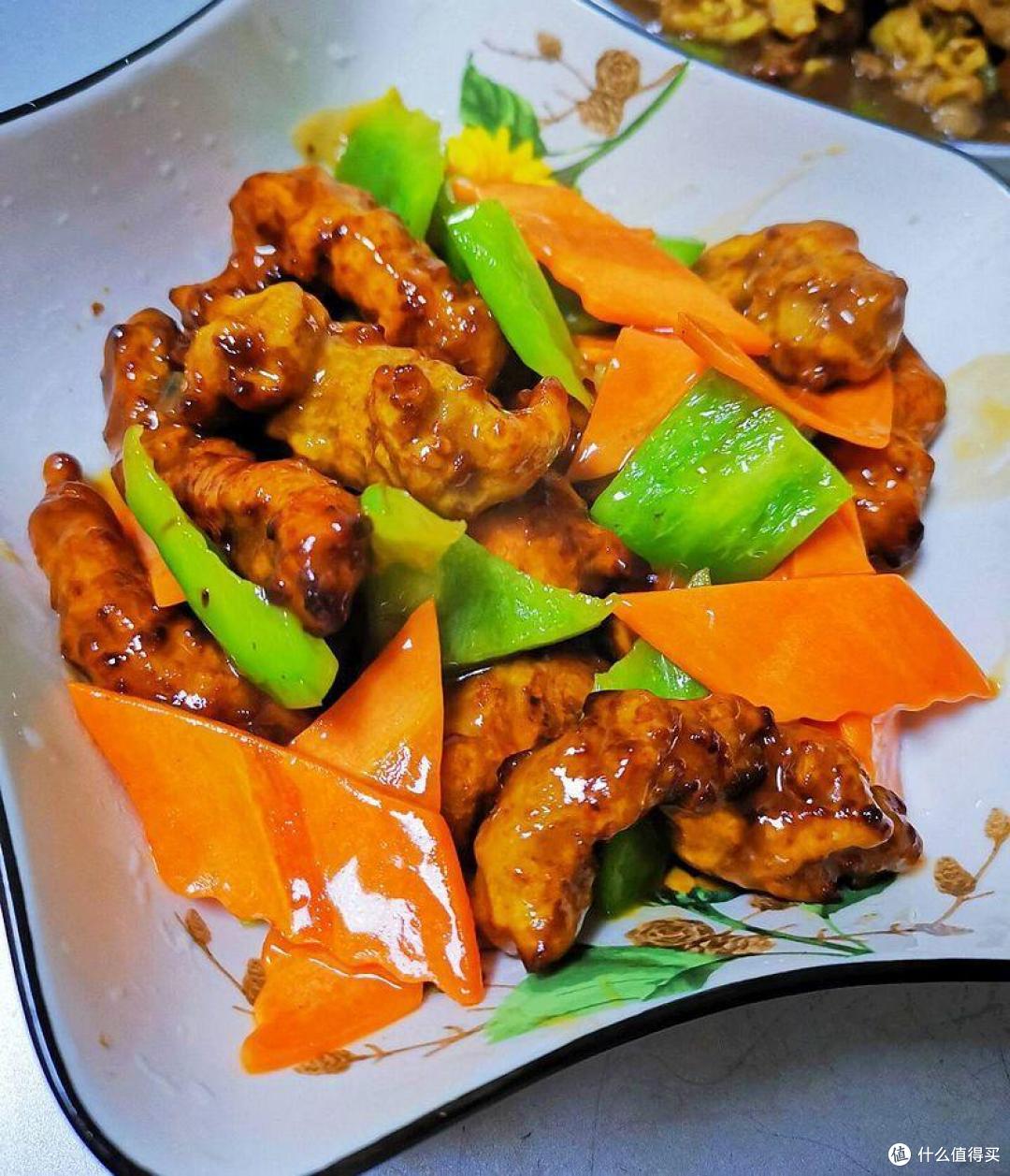 一线城市男大厨的周末午餐,7菜一汤,发到群里,都引起了轰动