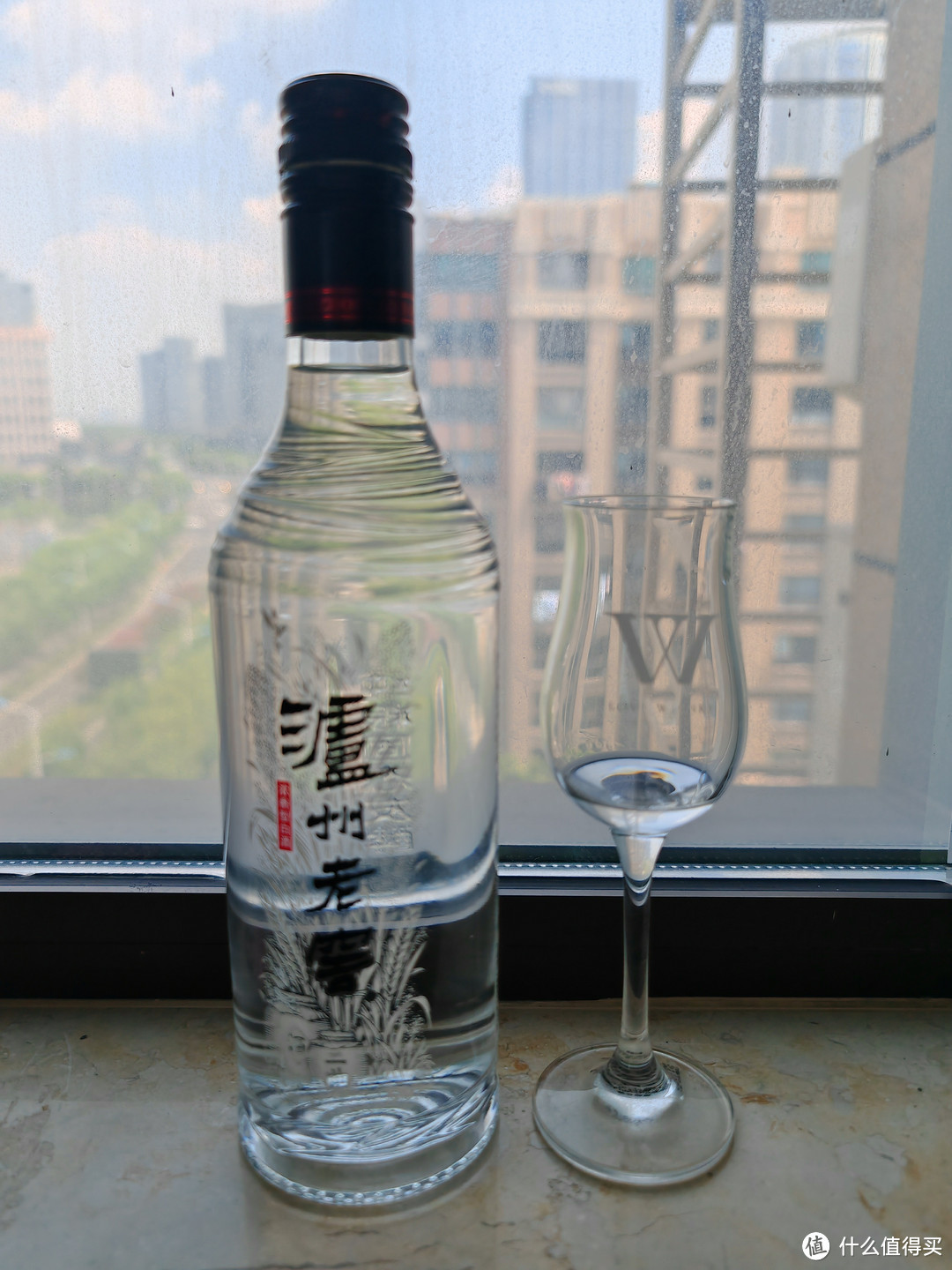 窖香酸甜——泸州老窖黑盖浓香型白酒小品