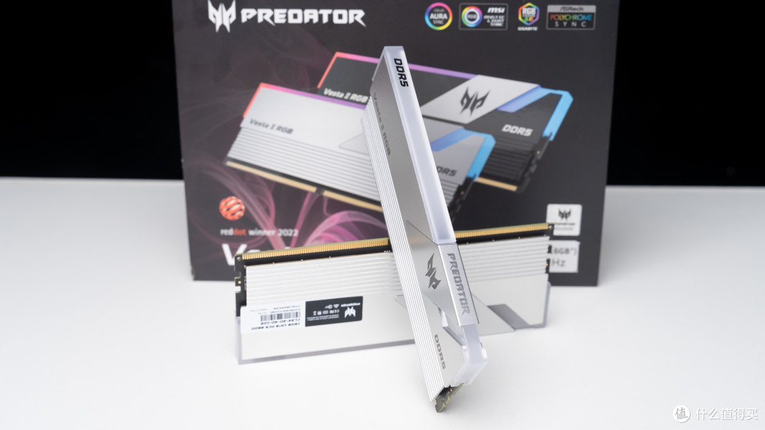 渣U稳定7800MHz烤机!宏碁掠夺者Vesta II RGB DDR5 6600 16GB*2内存超频体验