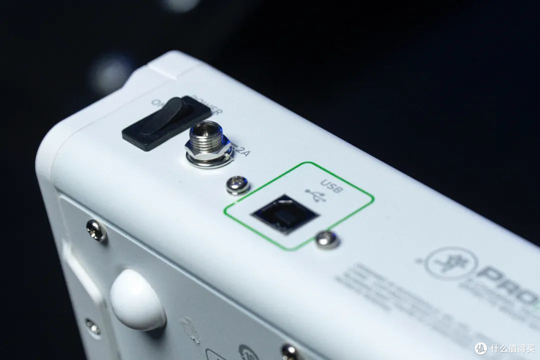 室内音频录制启蒙老师?美技ProFX6v3 直播调音台测评