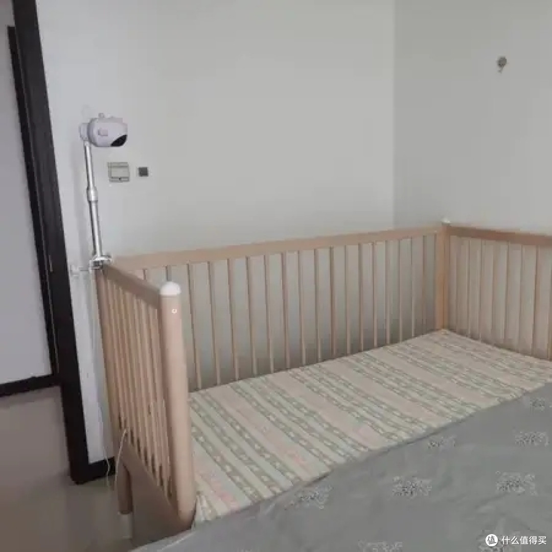 全方位的呵护孩子的安全,我选择巴布豆婴儿床