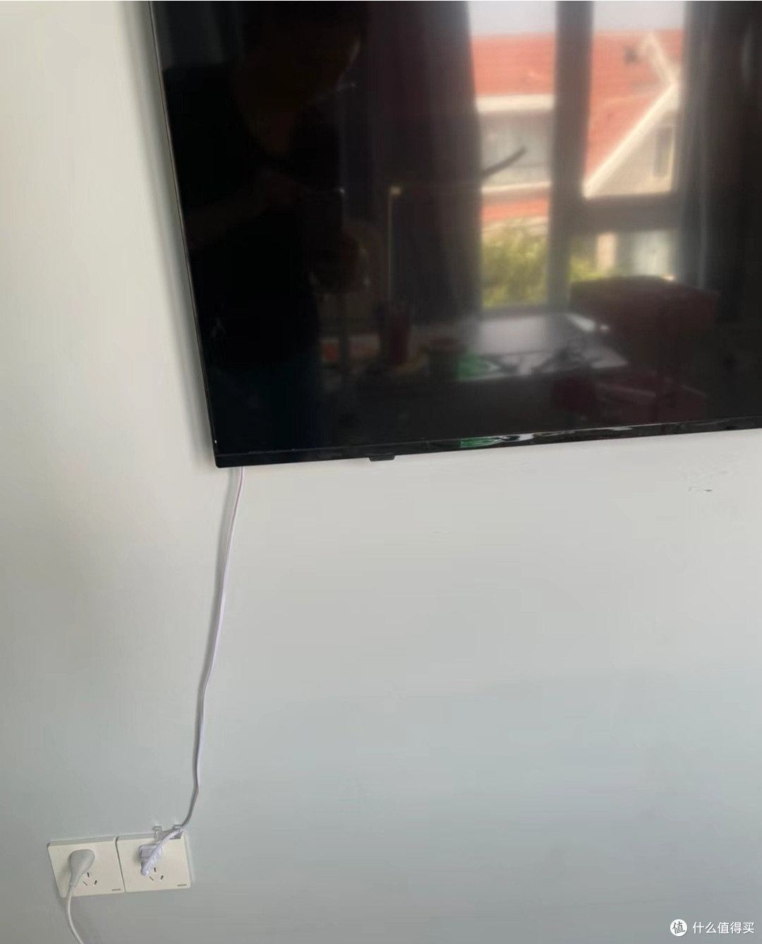电视电源线总是不够用？这款延长线让你轻松解决问题，畅快观赏电视不再受限！