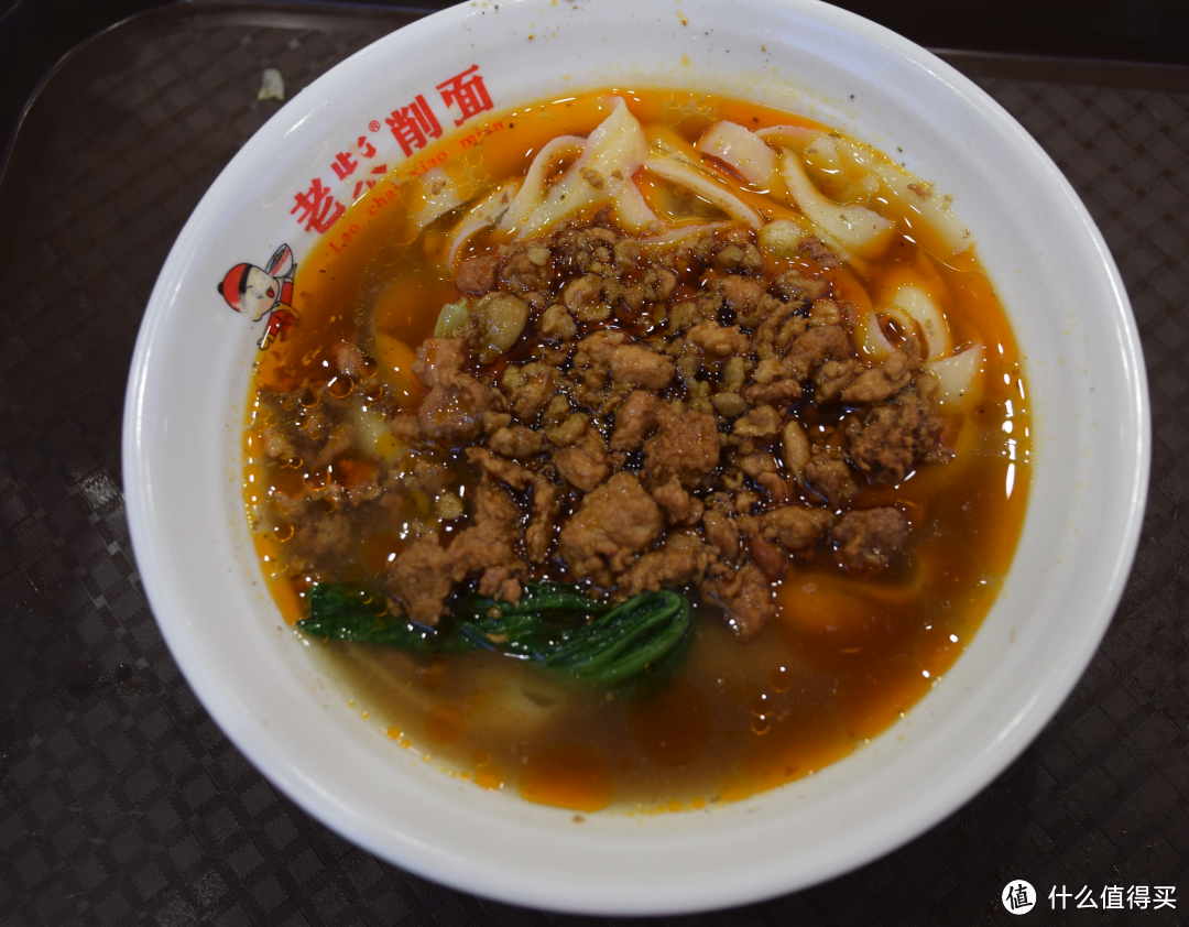 今年夏天重回旅行顶流,这座凡尔赛城市吃面也满分