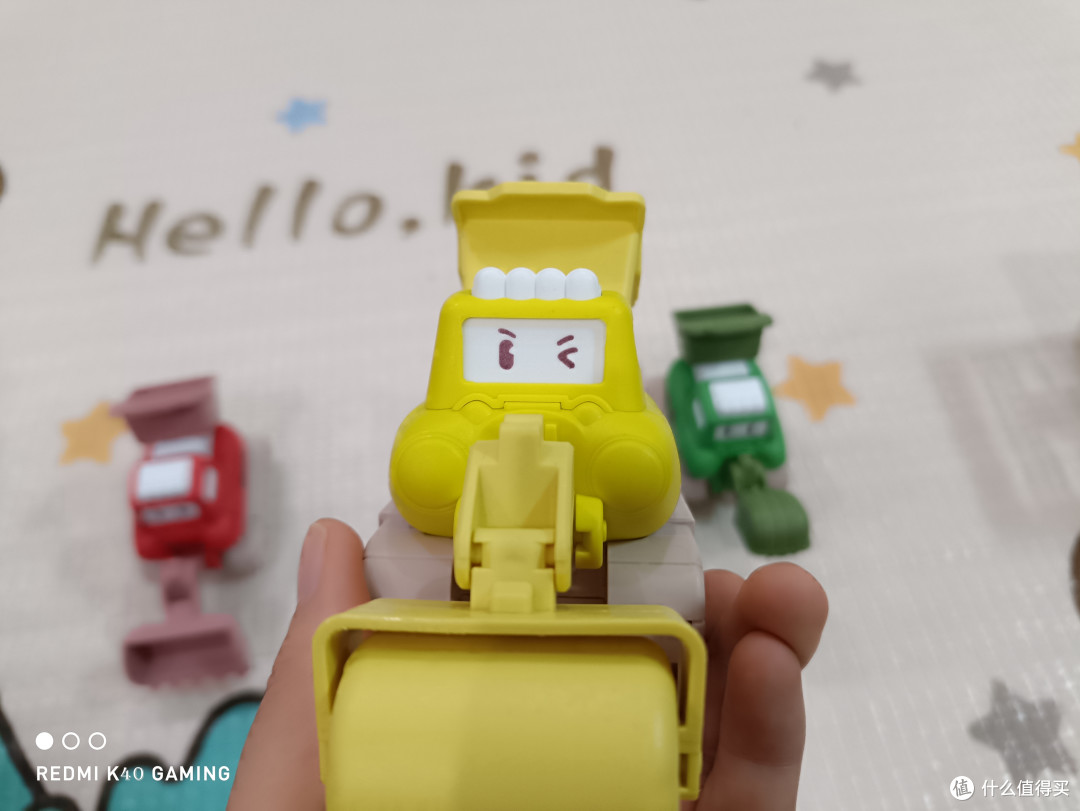 给娃的拆家小分队增派工程机械