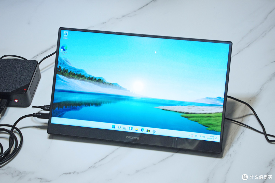 电竞之选,极速高刷:cforce 便携显示器 16 plus 体验