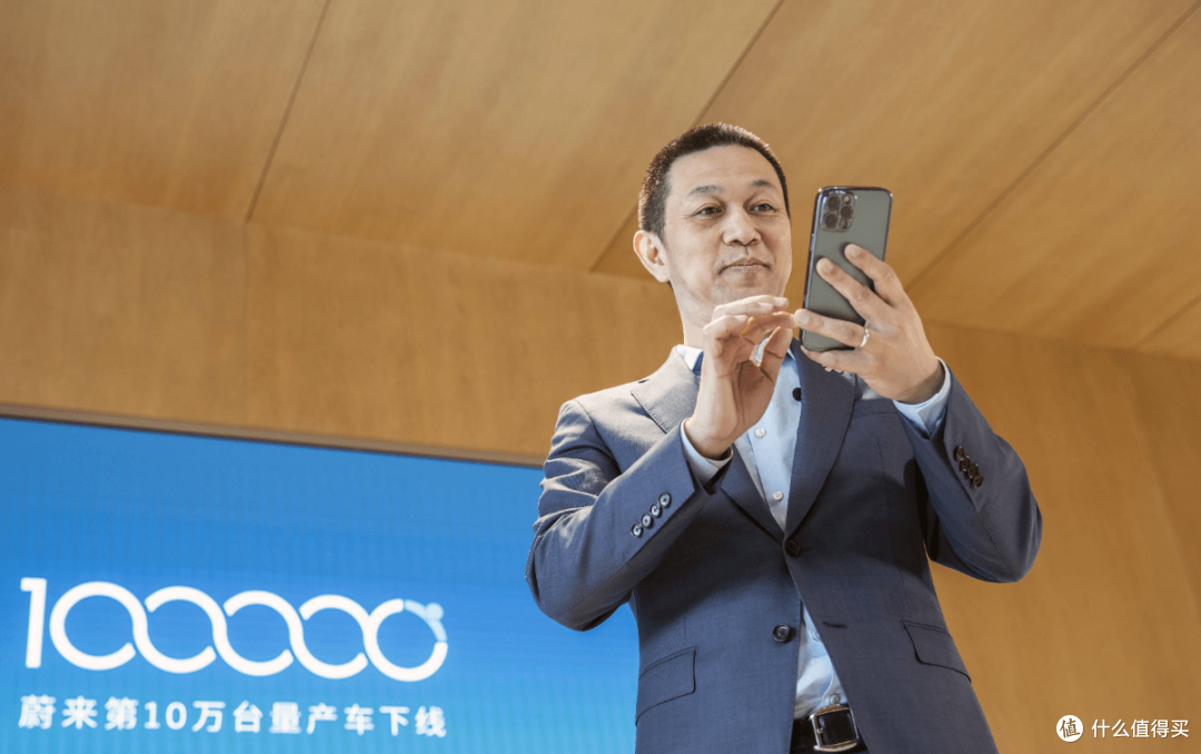 真有手机!蔚来手机安兔兔跑分超136万 李斌称:蔚来手机能卖个几十万台