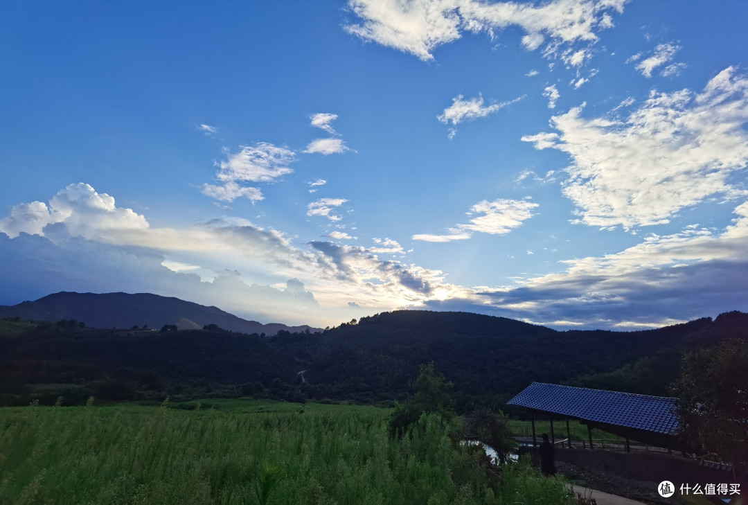 一定要带上娃去大山里看这千变万化的云