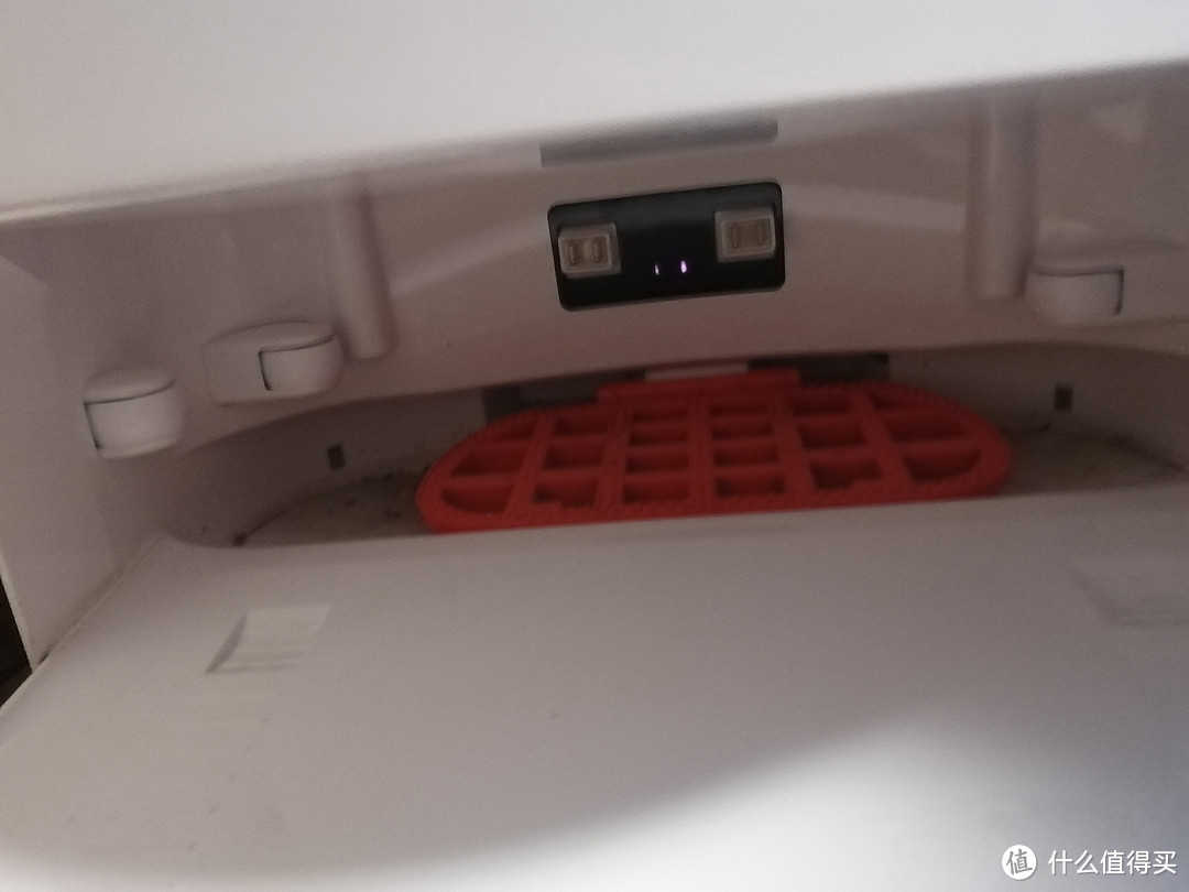 小米扫拖一体机清洁维护流程,让你的家居清洁无忧!