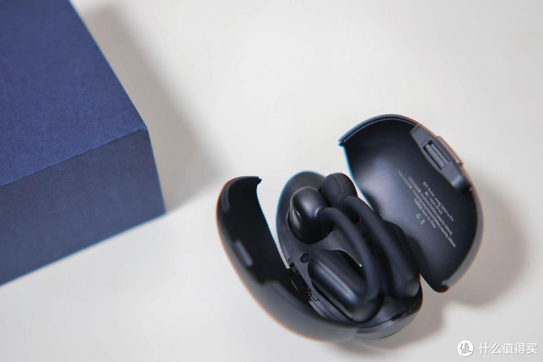 紧随潮流，耳朵无压的开放式不入耳蓝牙耳机—sanag塞那Z65开箱
