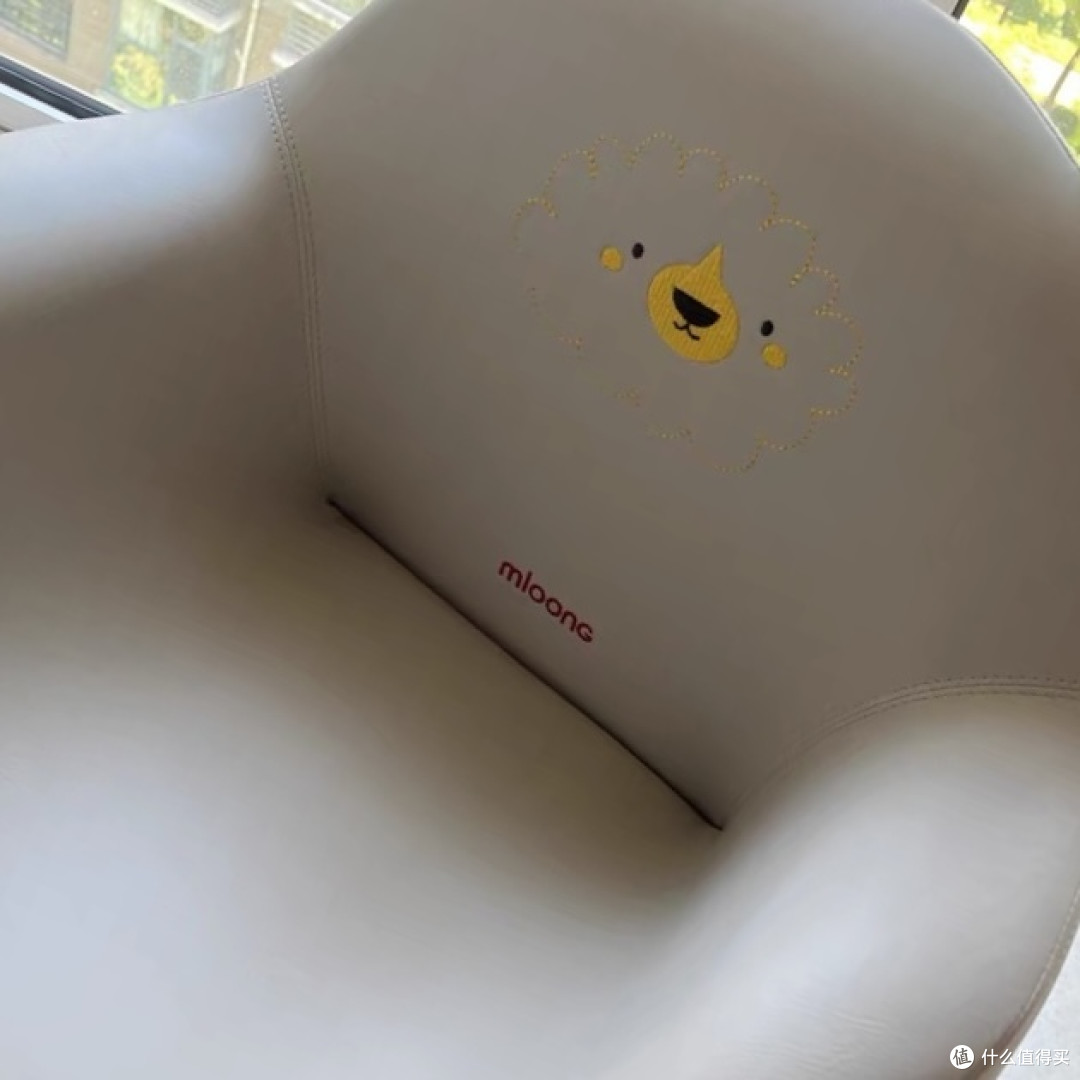 曼龙的儿童沙发不错的