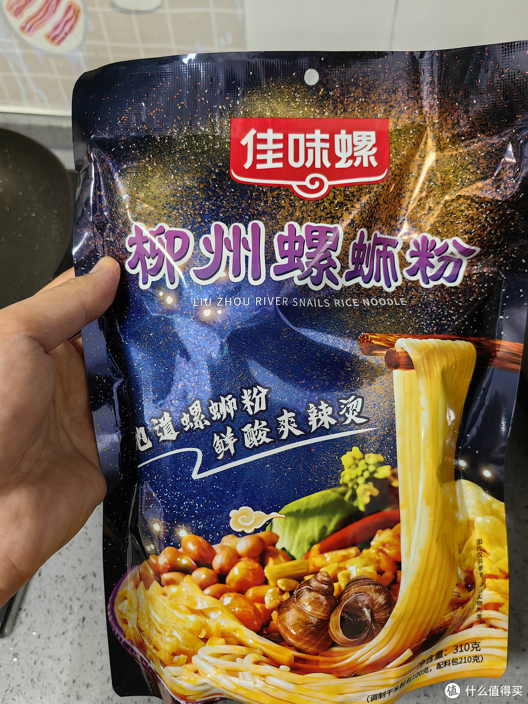 吃后感：第一次自己煮，吃螺蛳粉。