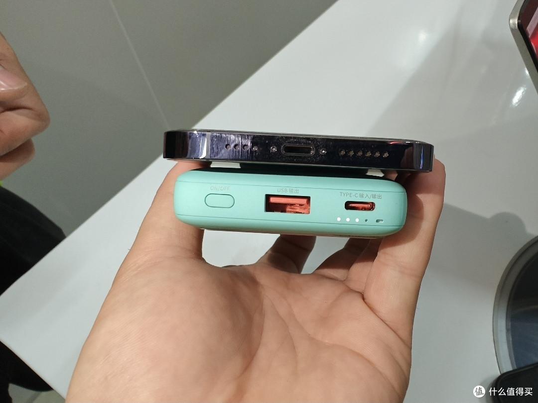 这价格配置,谁还会买苹果MagSafe磁吸充电宝?