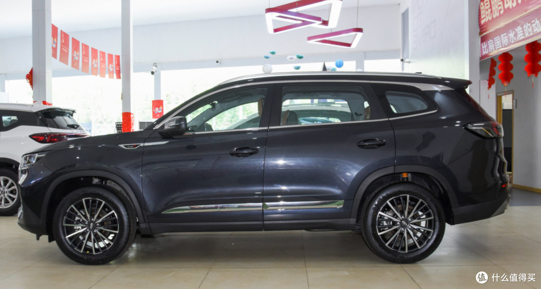 想要高颜值又实用的SUV?品味瑞虎8 PLUS看它是不是你的不二之选!