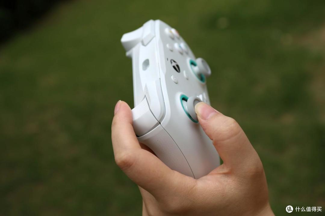 两百多元入手！微软官方认证的xbox手柄——小鸡G7体验！