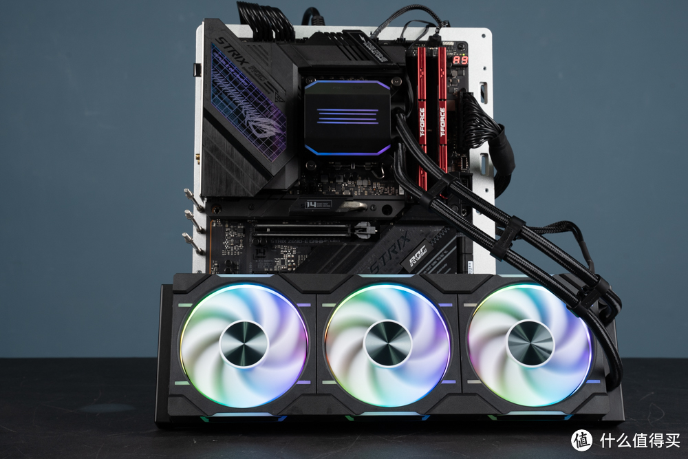 一探究竟!追风者Phanteks GLACIER ONE 360 D30的性能到底如何?