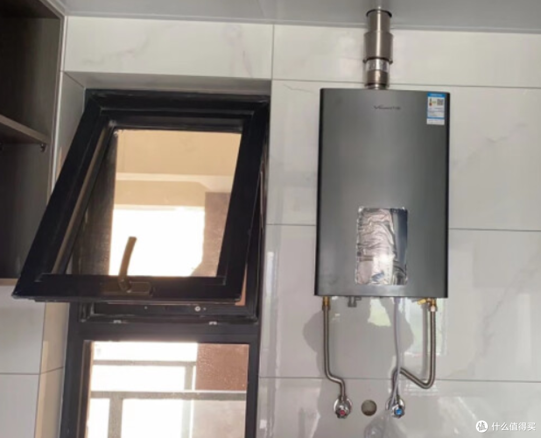 万家乐和万和燃气热水器哪个好?推荐万和的两款和万家乐13D6S(F)