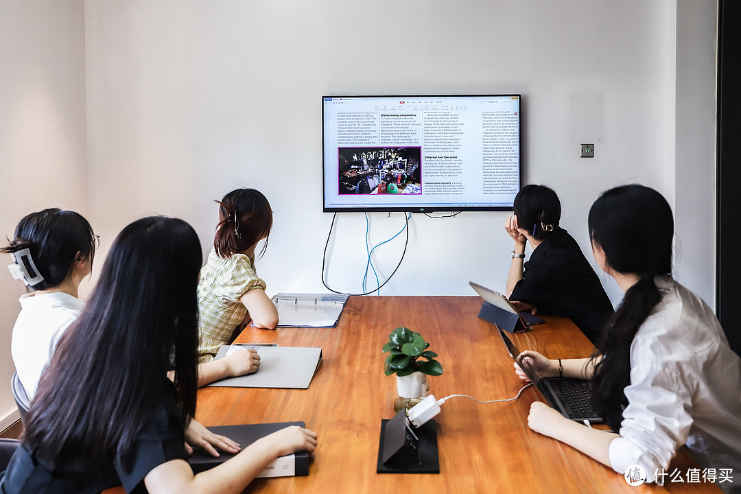 白天用选电视还是投影仪?给大家最经济实用的选购建议