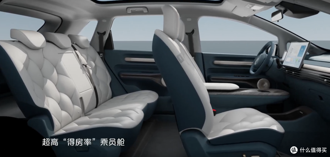 9.58 万起, 紧凑型车的宝骏云朵要做中大型 SUV 的事