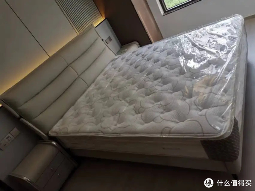 雅兰加厚乳胶床垫测评,360°呵护你的睡眠质量