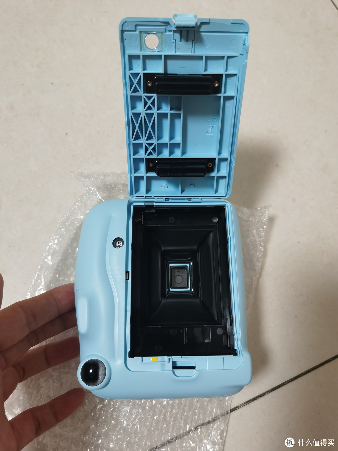 圣诞节送娃什么?高颜值拍照神器:富士拍立得mini11套装使用测评