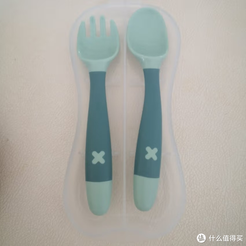 婴幼儿喂食：培养健康饮食习惯的关键时期