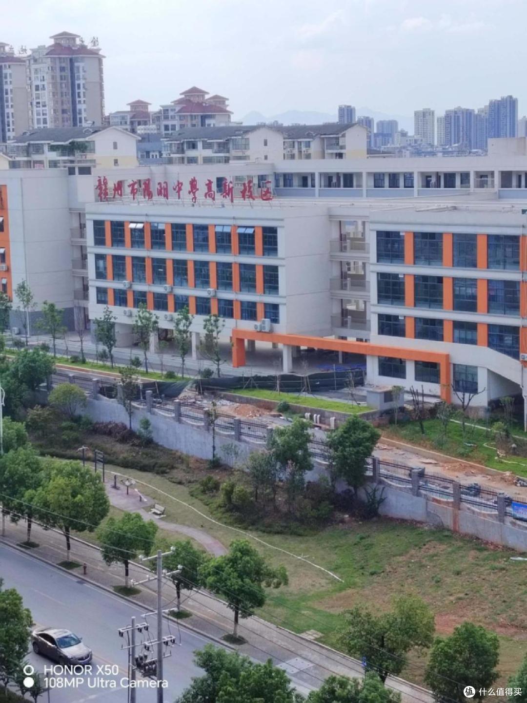素质过“硬”,续航长效;荣耀X50评测:精致得不像千元机