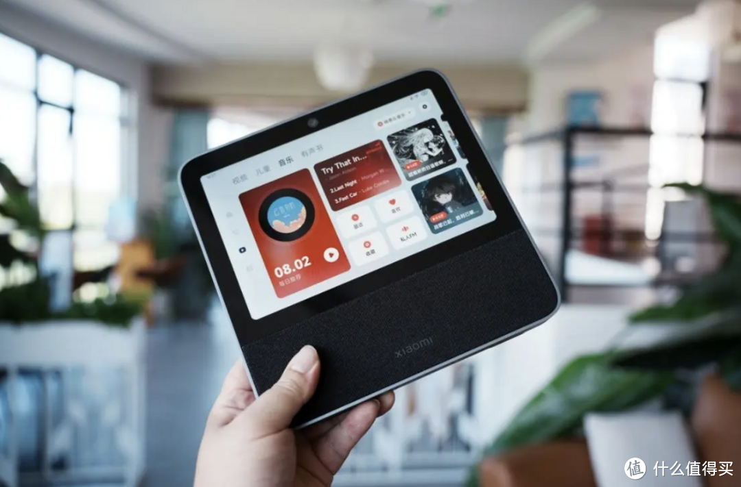 智能生活新篇章：小米智能家庭屏 Pro 8 评测，连接你的全屋智能设备