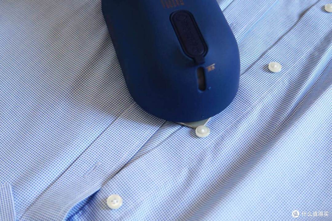 平价衣服穿出高级感的秘密武器,全靠舒乐氏手持挂烫机