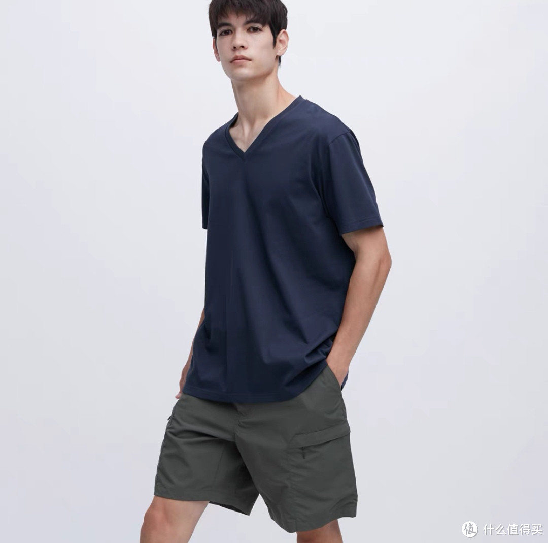 优衣库两款49元超值男士t恤号码齐全