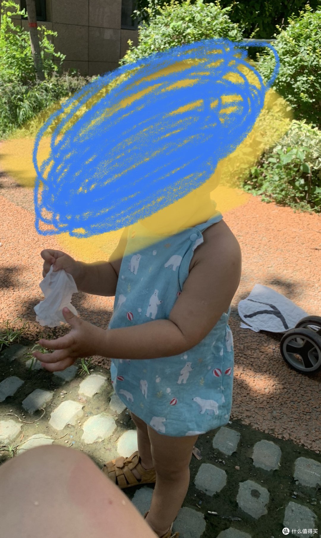 给宝宝买的漏背小吊带,可爱又迷人