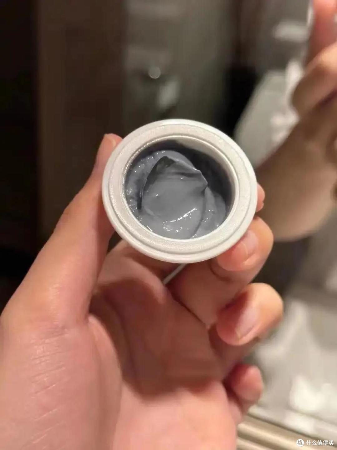 皮肤清洁的重要性不用我多说了吧，泥膜选择也要慎重