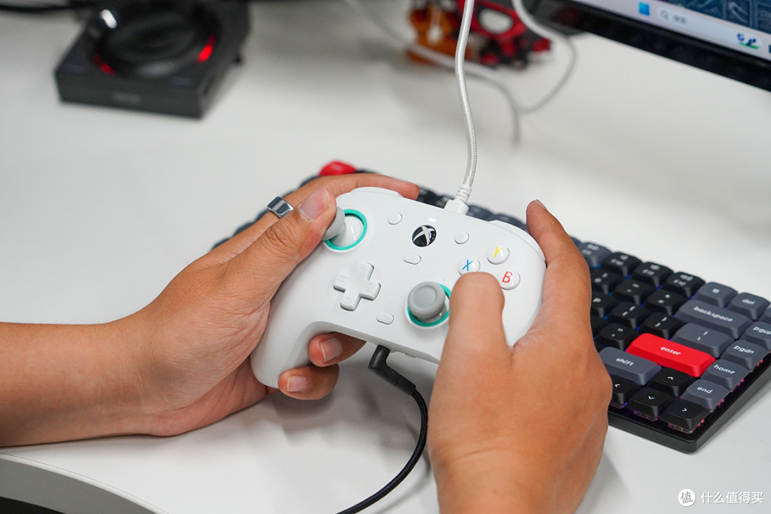 Xbox授权新宠!盖世小鸡G7SE手柄霍尔摇杆+霍尔扳机带来极致游戏畅快 用这个