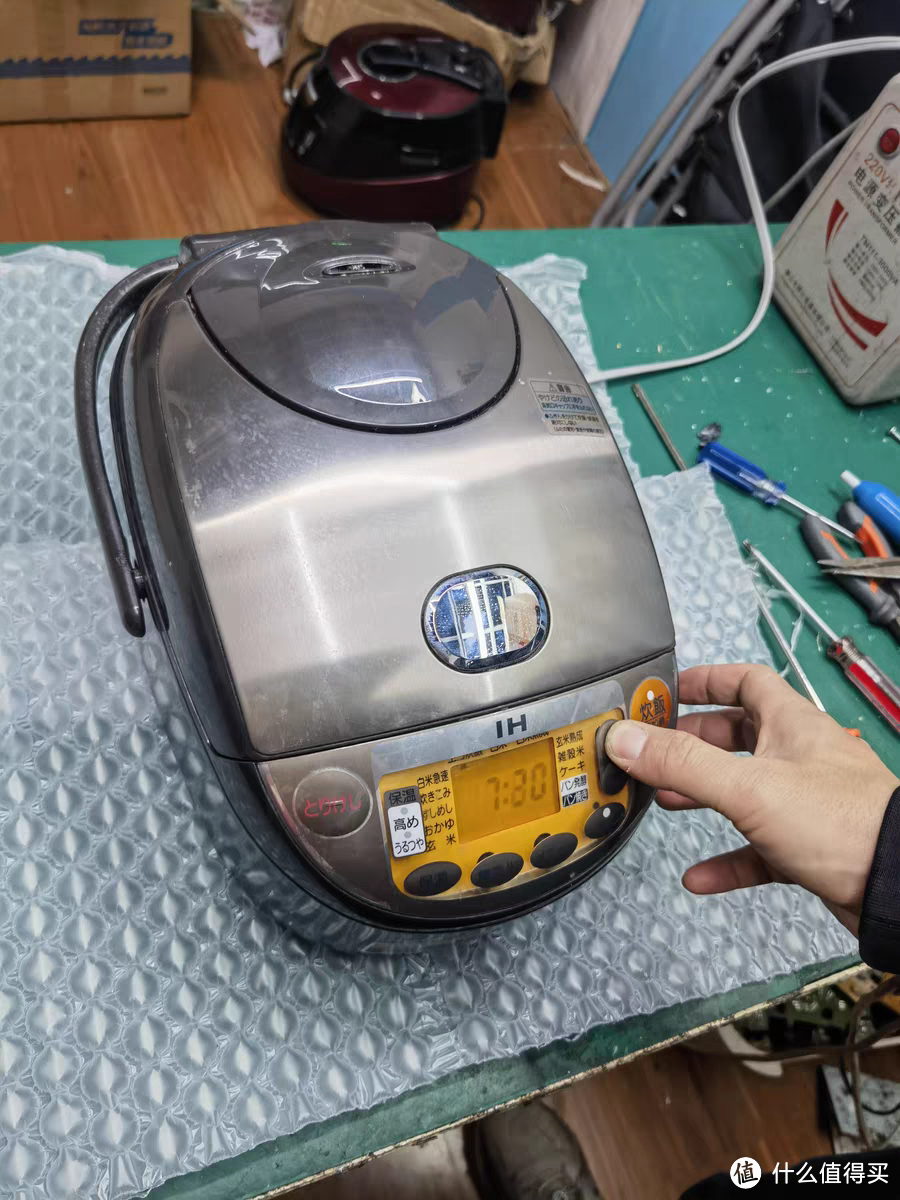家电维修必备的技能：教你如何保养电饭煲