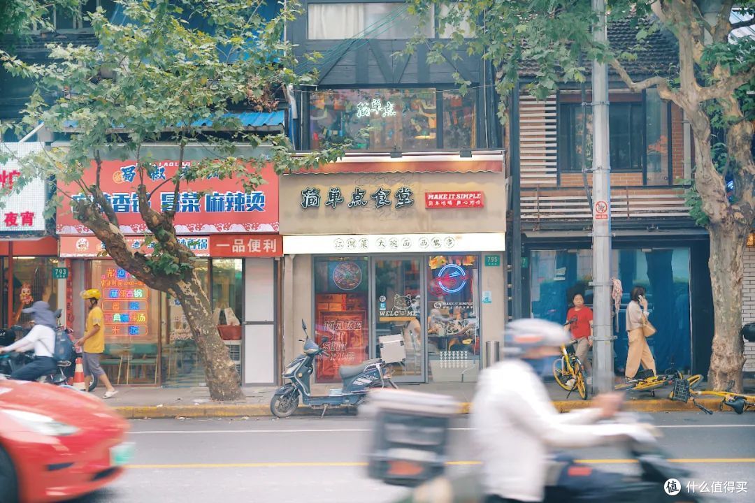 在这条街上吃了三天,竟然没有一家踩雷!这条美食街,稳了!